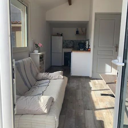 Maison Cosy 6 Personnes En Bord De Фронтиньян